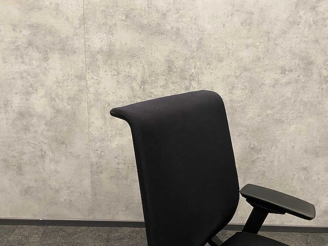 Steelcase think - ergonomische bureaustoel - afbeelding 2 van  10