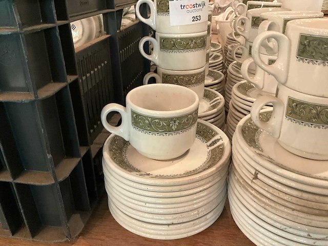 Steelite koffiekop en schotel (100x) - afbeelding 2 van  4