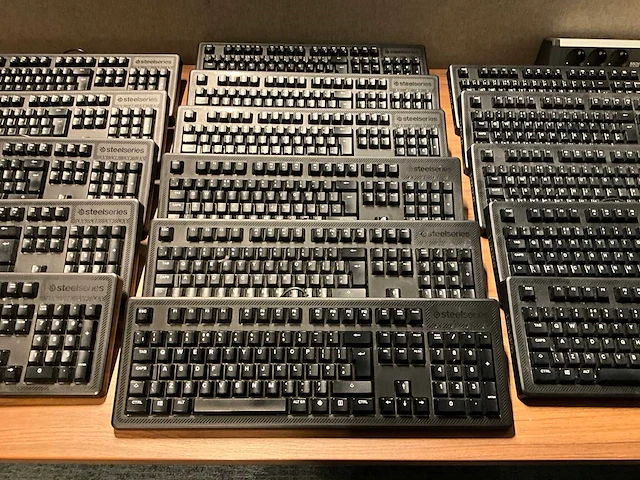 Steelseries apex 100 gaming toetsenbord (16x) - afbeelding 3 van  5