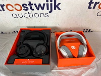 Steelseries arctis nova 1 - gaming headset |steelseries arctis nova pro - draadloze gaming headset - afbeelding 1 van  1