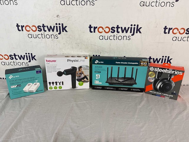 Steelseries arctis nova 7 – draadloze gamingheadset | tp-link tl-wpa8635p kit – powerline adapter | tp-link archer ax73 – wi-fi 6 router | beurer mg185 – massageapparaat - afbeelding 1 van  5
