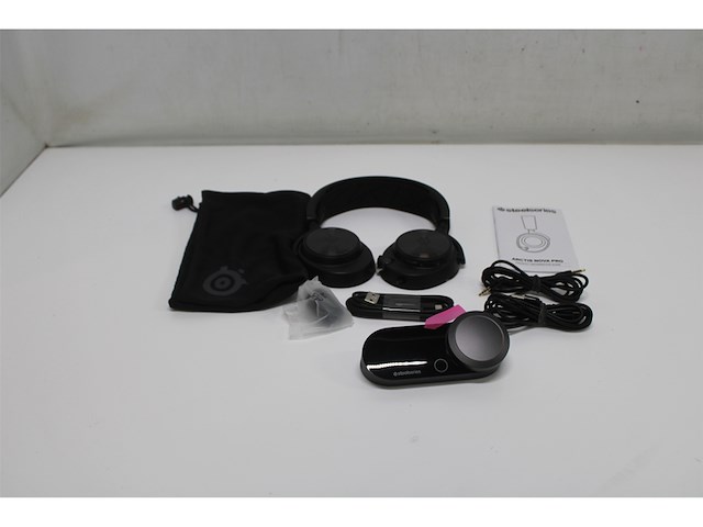 Steelseries arctis nova pro high-res gaming headset zwart - afbeelding 5 van  6