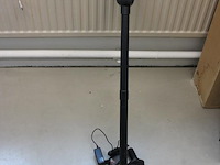 Steelstofzuiger bosch, incl. extra voet. - afbeelding 2 van  3