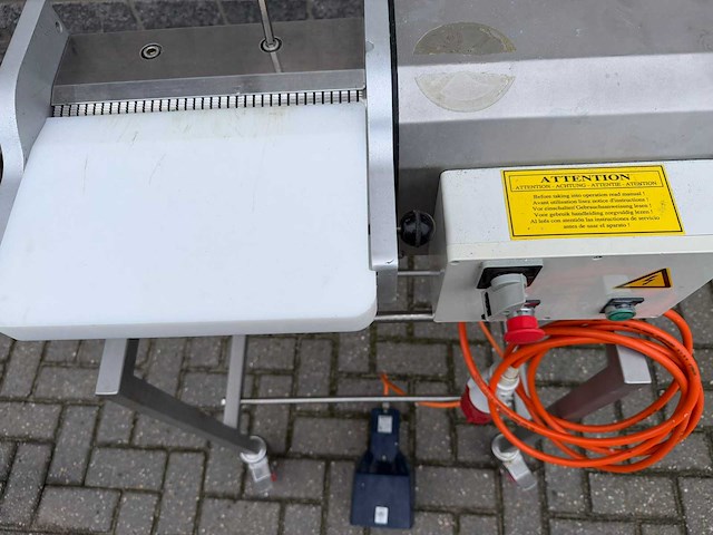 Steen - st 111 - onthuidmachine - afbeelding 5 van  5