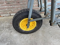 Steen kruiwagen - afbeelding 2 van  2