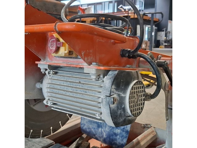 Steen-tafelzaagmachine - 600mm - 230v euro shatal, ts351-45, bouwjaar 2018 - afbeelding 11 van  13