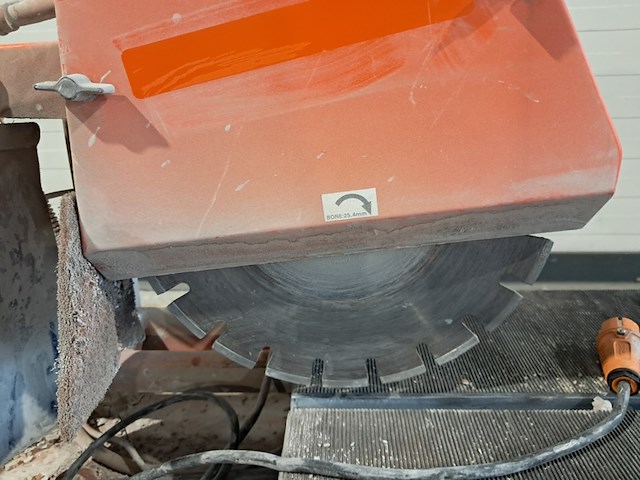 Steen-tafelzaagmachine - 600mm - 230v euro shatal, ts351-45, bouwjaar 2020 - afbeelding 11 van  11