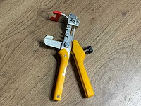 Steenbok tegellevelingtang (5x) - afbeelding 1 van  6
