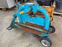 Steenknipper - afbeelding 1 van  3