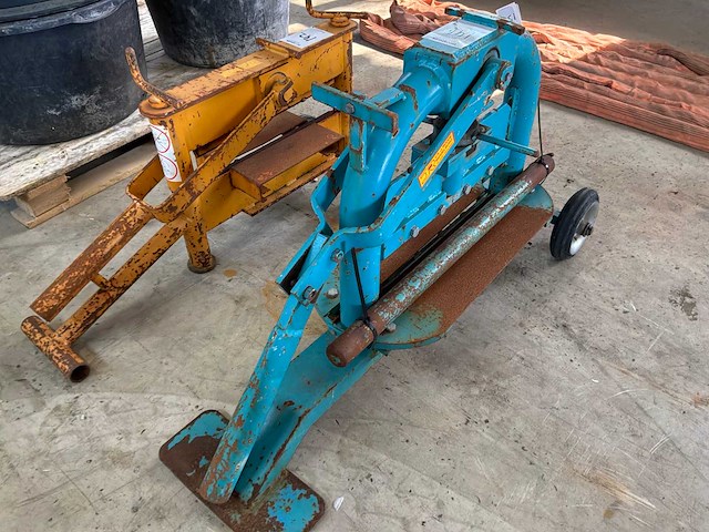 Steenknipper - afbeelding 3 van  3