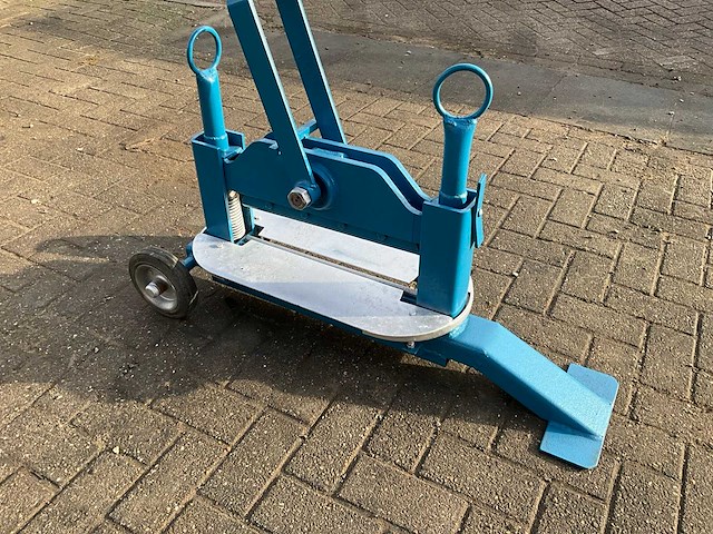 Steenknipper - afbeelding 3 van  5