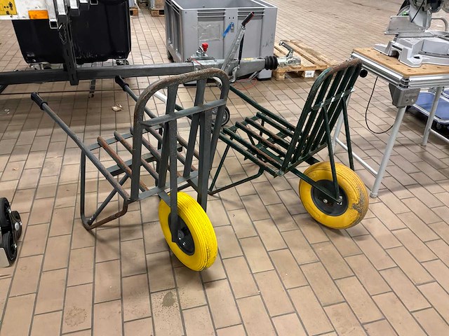 Steenkruiwagen (2x) - afbeelding 1 van  2