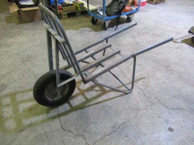 Steenkruiwagen matador - afbeelding 1 van  3