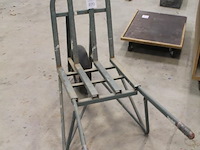 Steenkruiwagen. - afbeelding 2 van  3