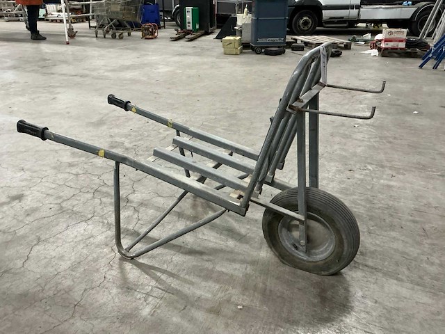 Steenkruiwagen - afbeelding 5 van  6