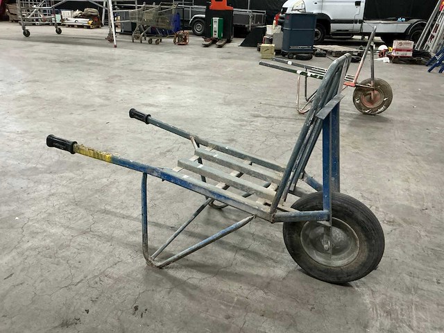 Steenkruiwagen - afbeelding 5 van  6