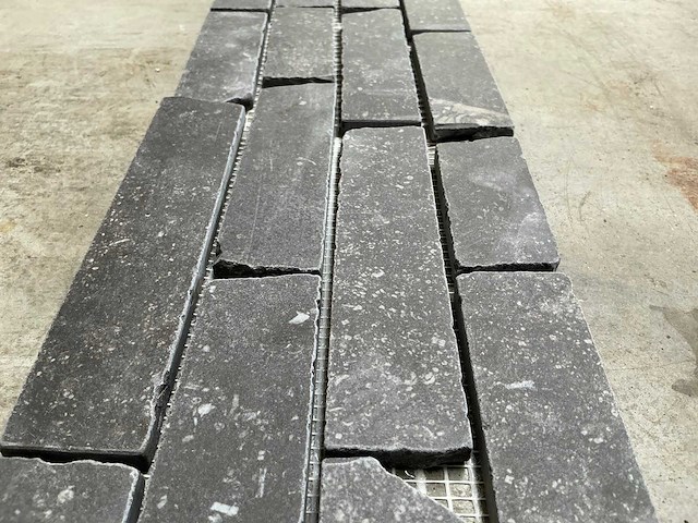 Steenstrip 15 x 60 cm - ca. 2 m2 - afbeelding 4 van  5