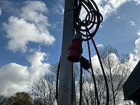 Steenvoorden machines industriële was-/spoelinstallatie met watervat en elektrische lier - afbeelding 28 van  48