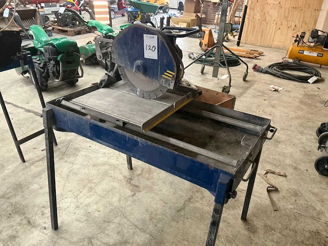 Steenzaagmachine - afbeelding 1 van  7