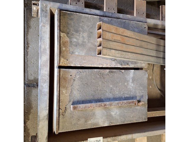 Steenzaagmachine - afbeelding 8 van  11