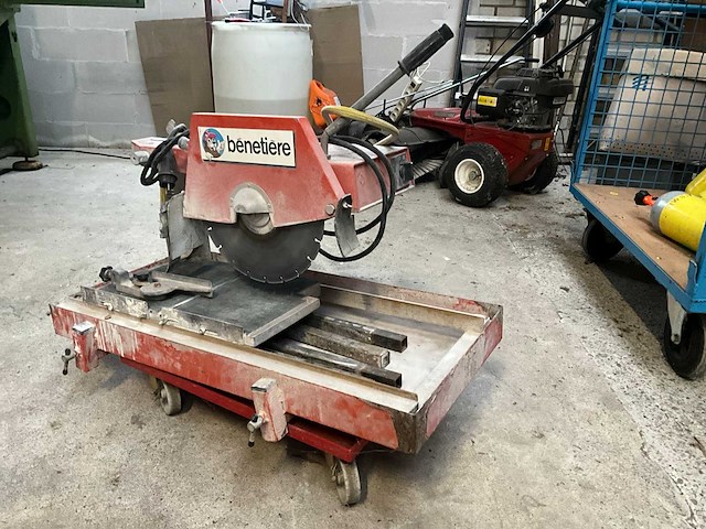 Steenzaagmachine - afbeelding 1 van  6