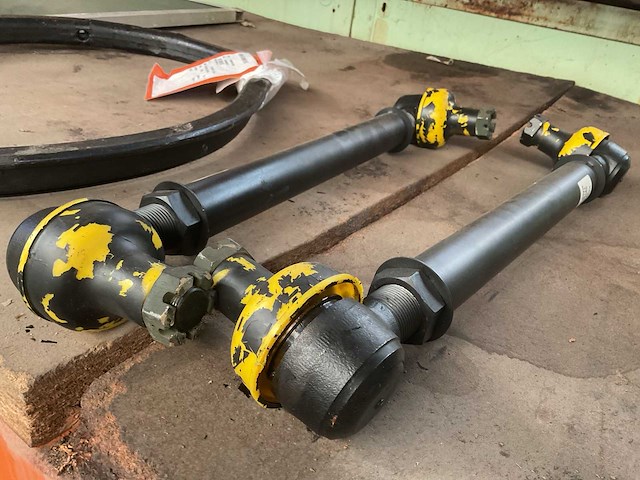 Steering tie rod (2x) - afbeelding 1 van  4