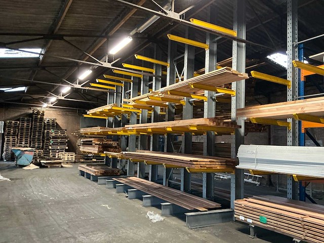 Stefana - draagarmstelling 277,5x900x553,5 cm - afbeelding 21 van  22