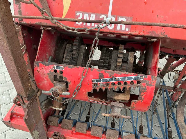 Stegsted sln 30 300 250 zaaimachine - afbeelding 8 van  21