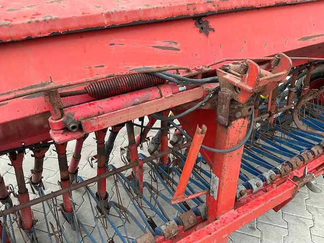 Stegsted sln 30 300 250 zaaimachine - afbeelding 9 van  21