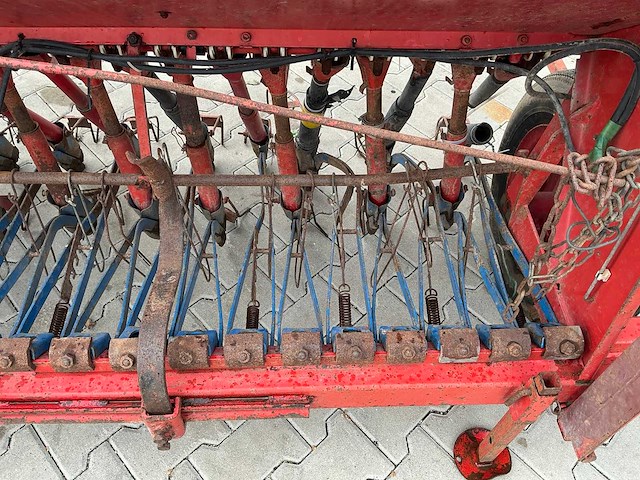Stegsted sln 30 300 250 zaaimachine - afbeelding 13 van  21