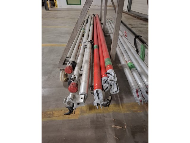 Steiger altrex - afbeelding 9 van  10