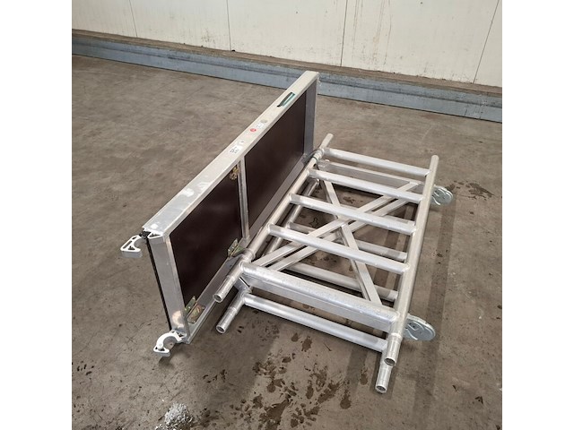 Steiger in onderdelen, zarges, o.a. 42947 - afbeelding 1 van  4
