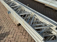 Steiger materiaal - afbeelding 14 van  20