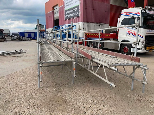 Steiger materiaal - afbeelding 4 van  20