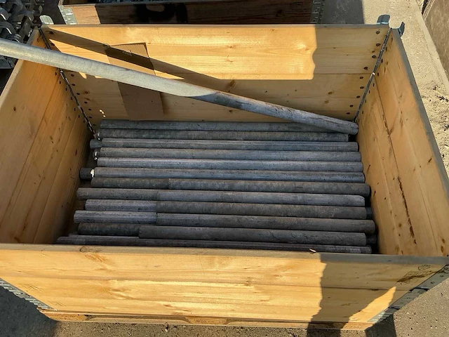 Steiger materiaal - afbeelding 6 van  20