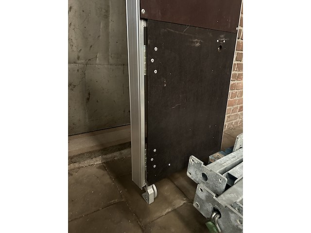 Steiger onderdelen w.o. platform en staanders zarges - afbeelding 4 van  8