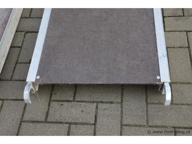 Steiger platform - 300x60x7cm - 2 stuks - afbeelding 2 van  6