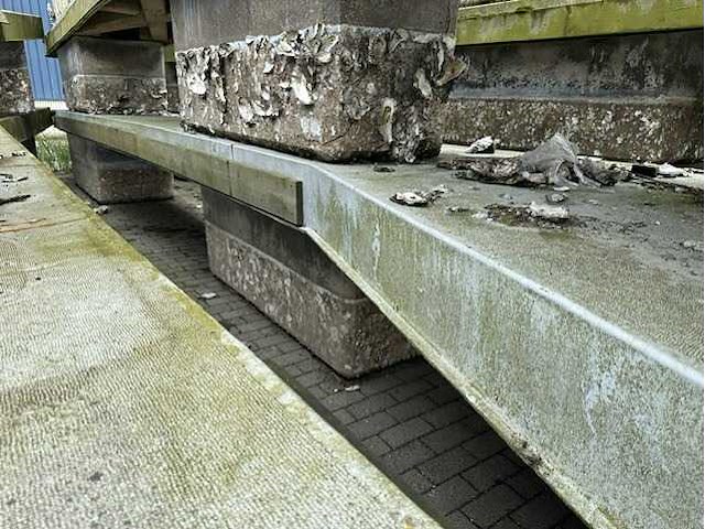 Steiger / vlonder / vingerpier / drijver - afbeelding 3 van  6