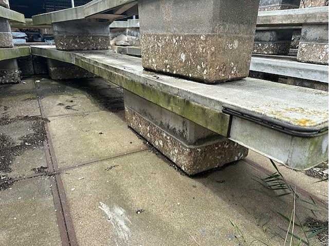 Steiger / vlonder / vingerpier / drijver - afbeelding 1 van  8