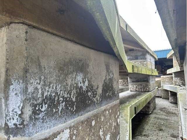 Steiger / vlonder / vingerpier / drijver - afbeelding 1 van  6