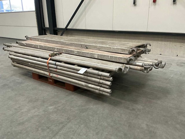 Steiger - afbeelding 1 van  8