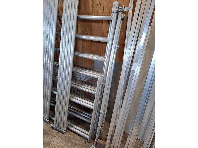 Steiger - afbeelding 3 van  6