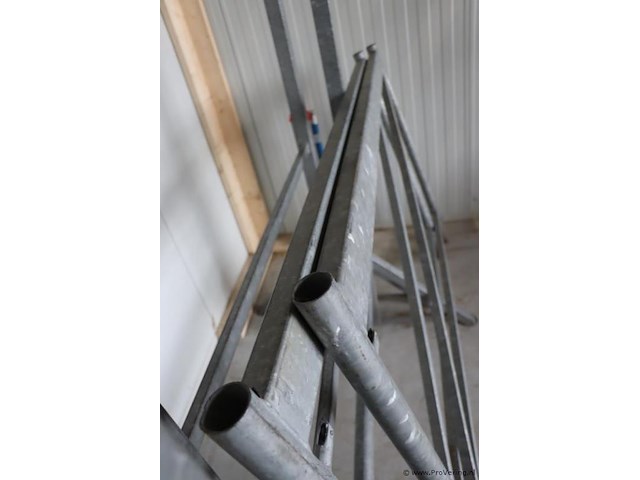 Steigerbok - 160x5x114cm - 157x5x170cm - afbeelding 5 van  10