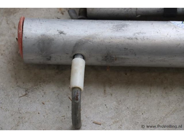 Steigerbuizen - 110x5cm - 11 stuks - afbeelding 4 van  5