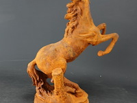 Steigerend ijzeren paard - afbeelding 4 van  5