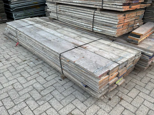 Steigerhout 2.00m - 3.00m (50x) - afbeelding 2 van  7