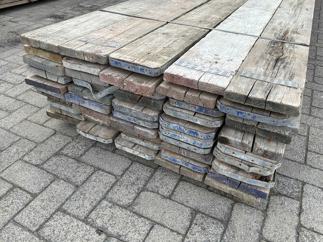 Steigerhout 5.00m (50x) - afbeelding 4 van  6