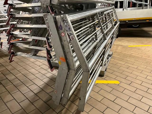 Steigerjuk met dakrandbeveiliging set - afbeelding 5 van  9