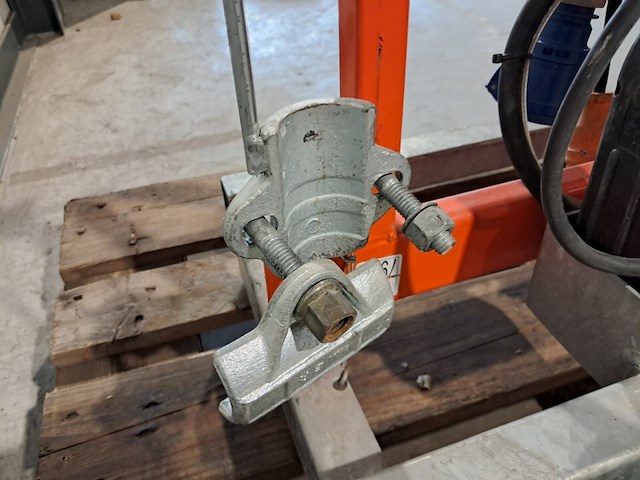 Steigerlier met zwenkarm 230v, imer, tr225 nf, 2016 - afbeelding 6 van  16