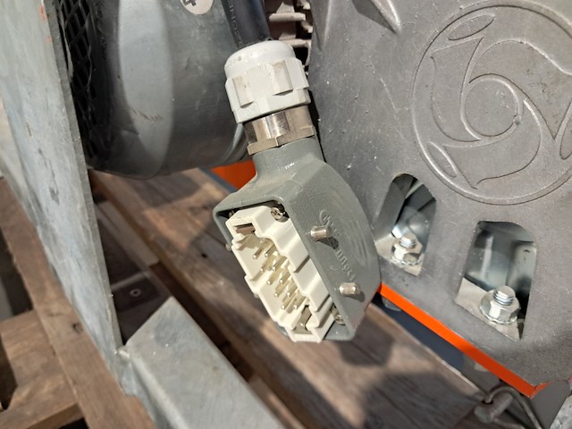 Steigerlier met zwenkarm 230v, imer, tr225 nf, 2016 - afbeelding 14 van  16